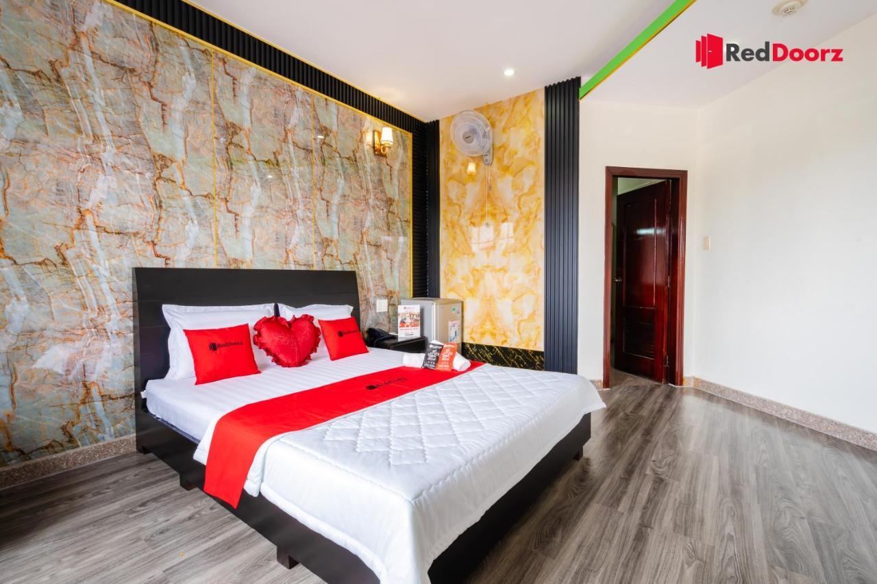 Reddoorz Tahami Hotel Near Kha Van Can Ho Şi Min Dış mekan fotoğraf